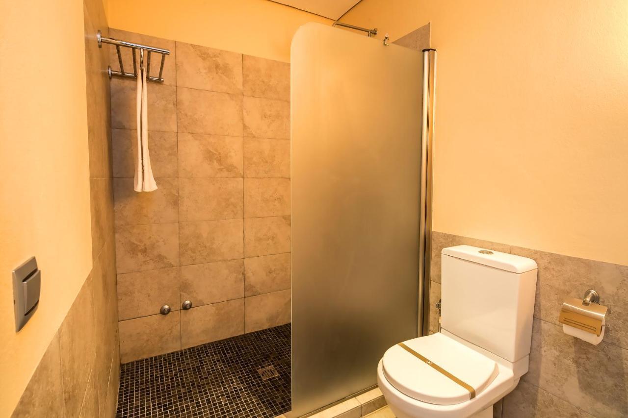One Bedroom Apartment