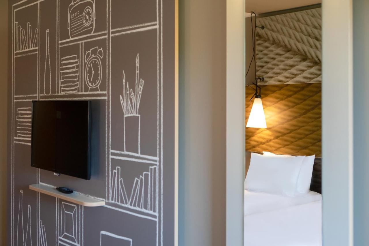 Sweet Room with Double Bed