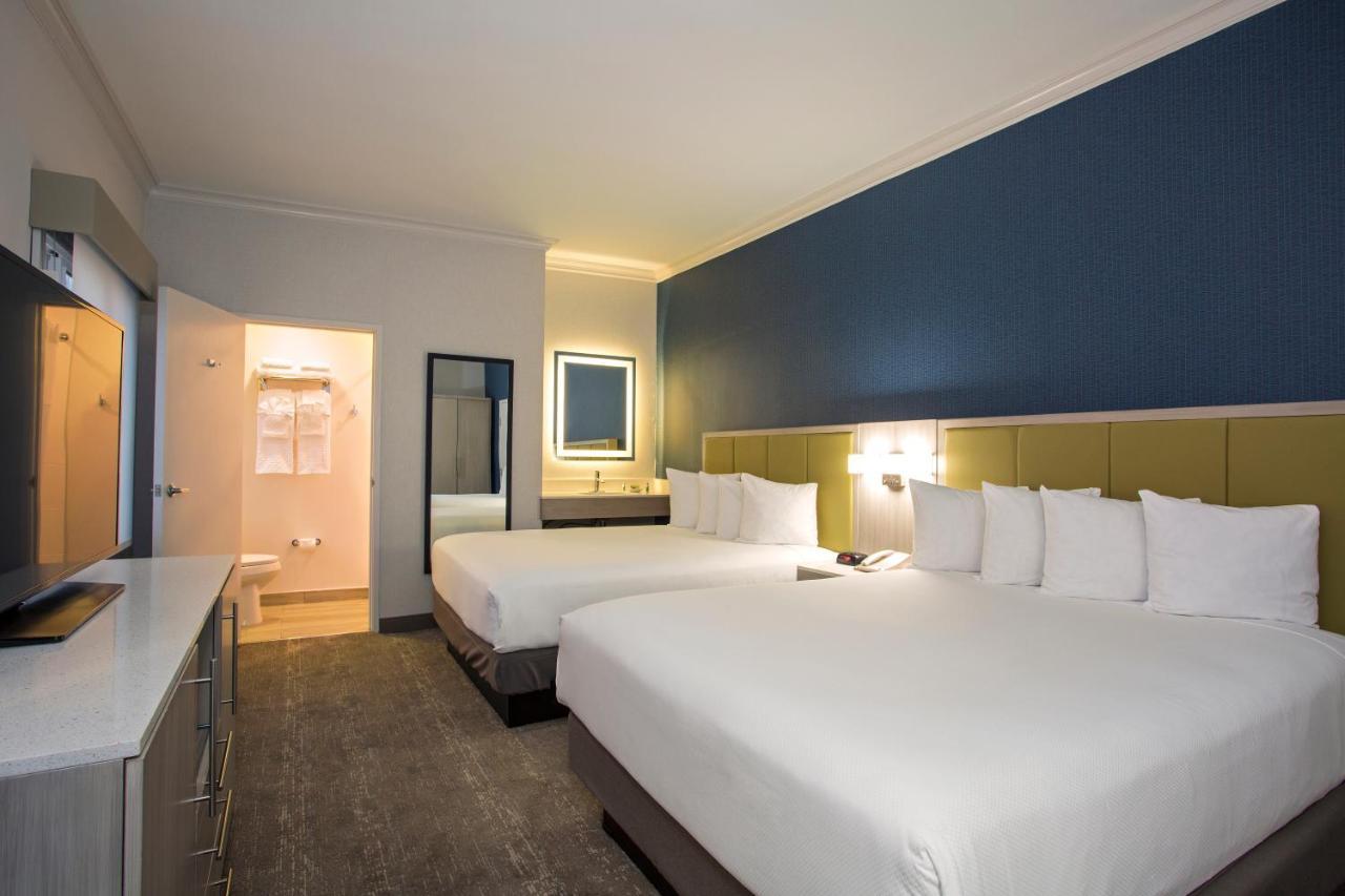 Courtyard Queen Room with Two Queen Beds,1669012018:JPEG