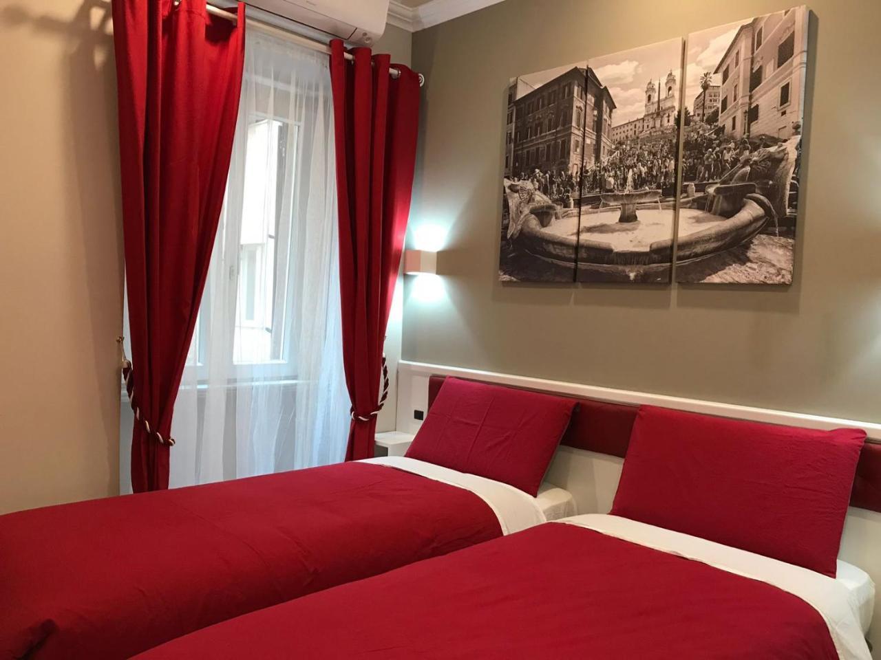 Double or Twin Room Private Bathroom