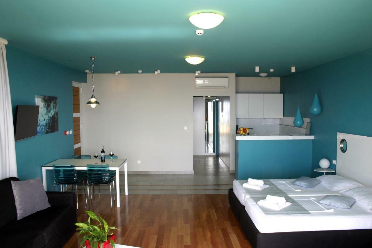 Studio Terrace Sea View