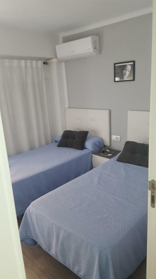Twin Room Private Bathroom without shower
