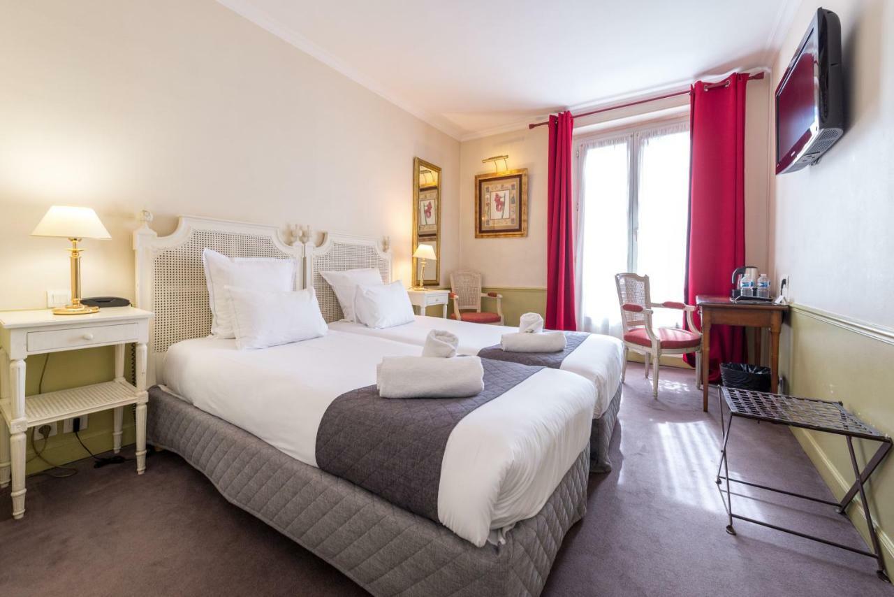 Quarto Superior com 2 Camas de Solteiro