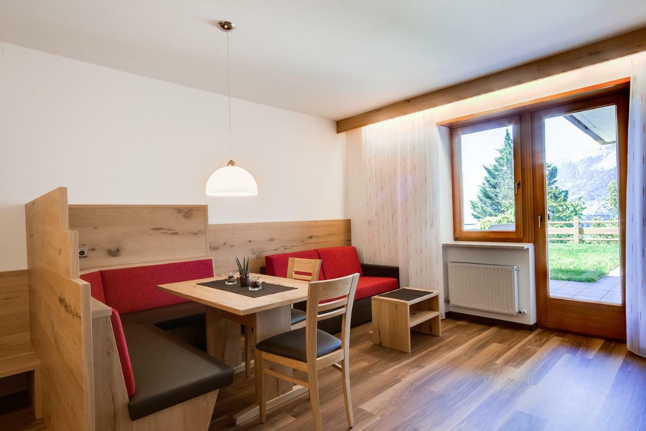 Studio Apartment,818154917:JPEG
