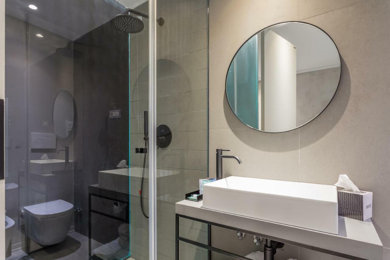 Double or Twin Room Garden View