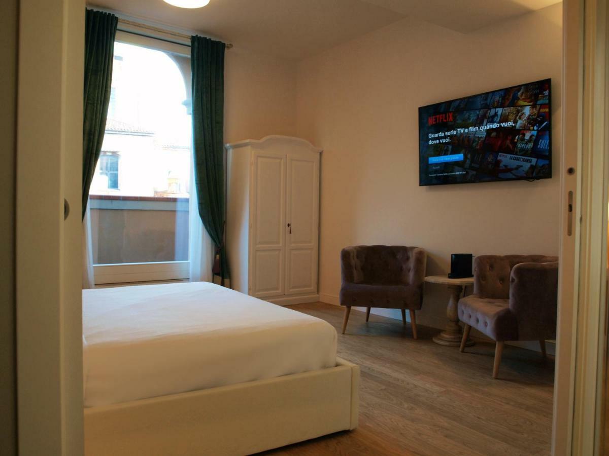 Deluxe Double Room Balcony