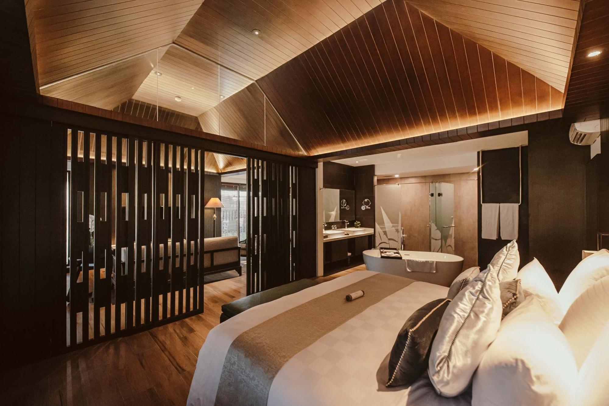 The Layonsari Suite Pool View