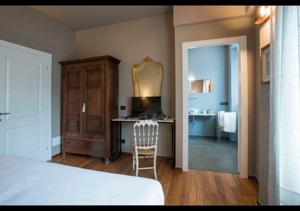 Deluxe Double or Twin Room,1591541235:JPEG