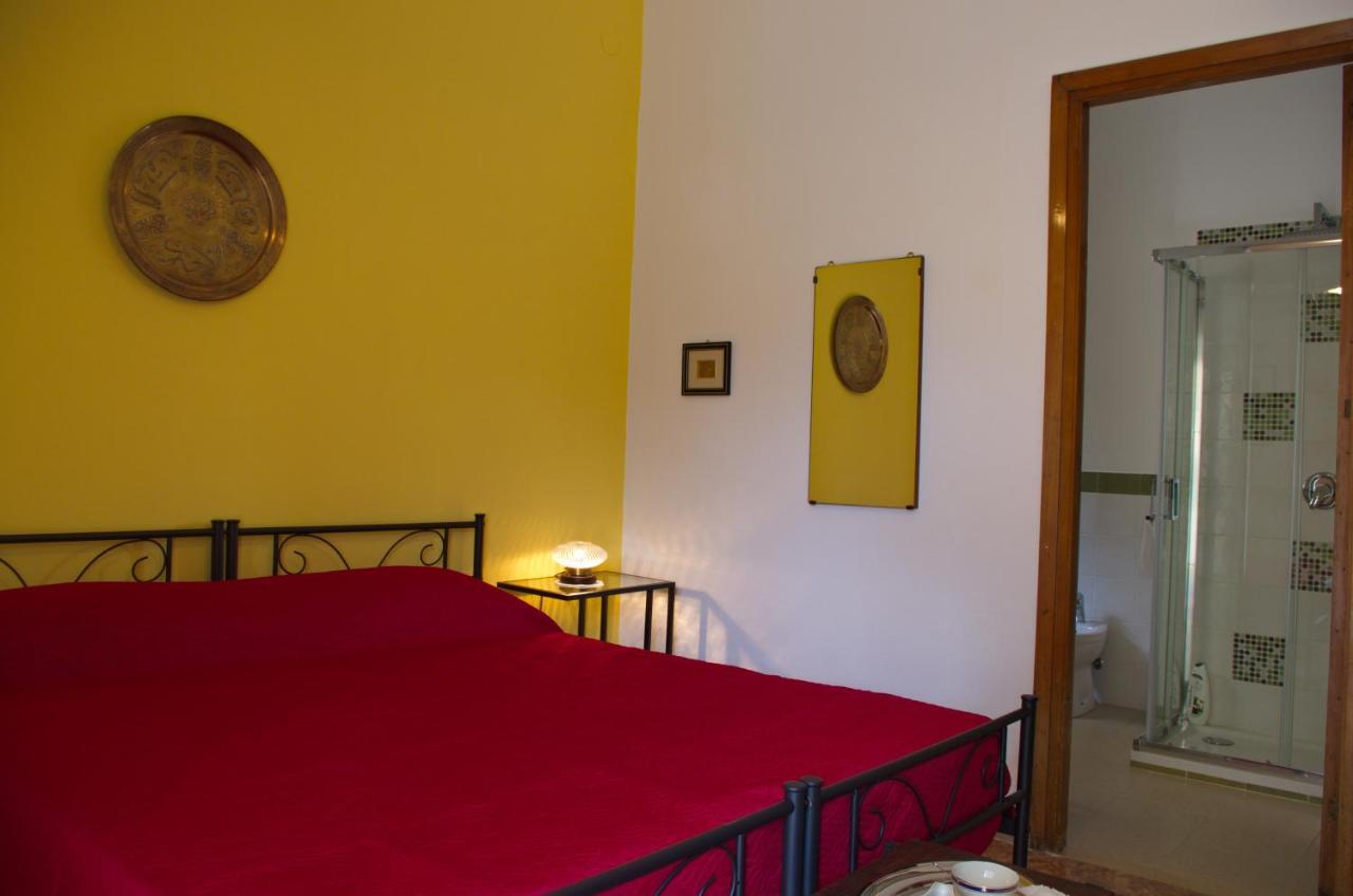 Double Room Private Bathroom