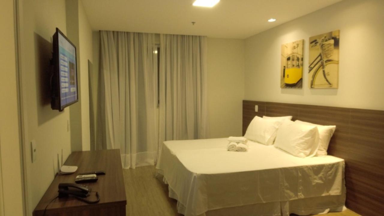 Standard Suite,949808155:JPEG