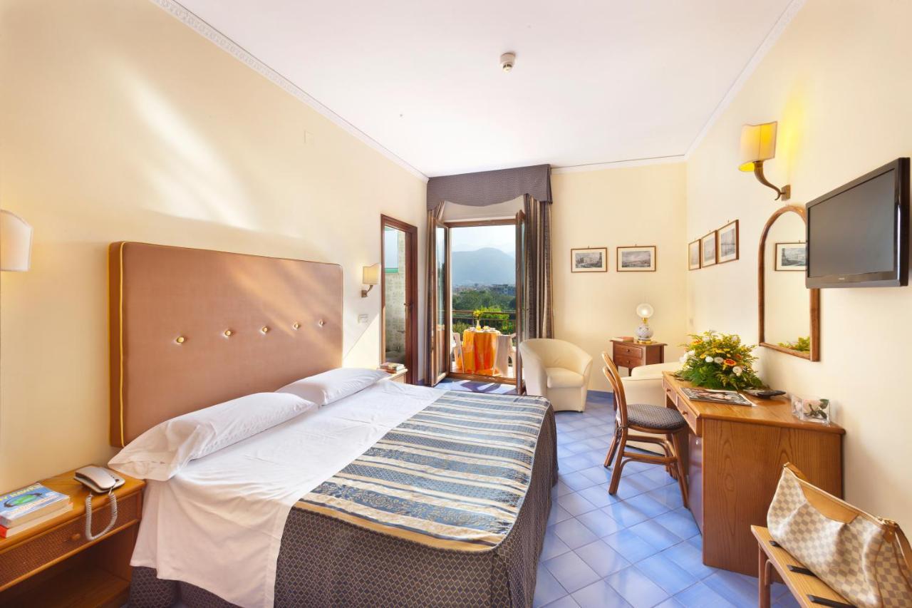 Double or Twin Room with Garden View,1209571750:JPEG