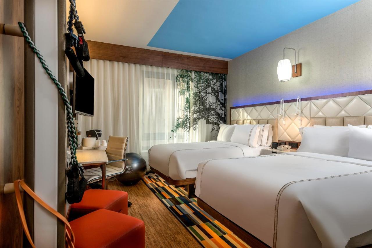 Standard Double Room with Two Double Beds and Accessible Tub - Mobility Access,995134768:JPEG