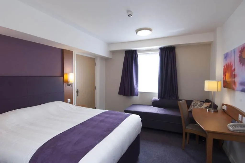 Premier Inn London County Hall-1
