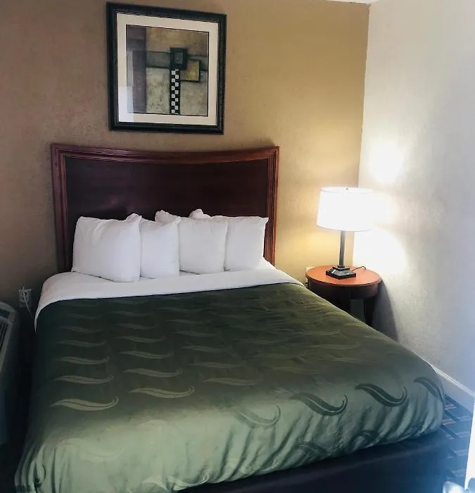 Quail Inn And Suites - Myrtle Beach-1