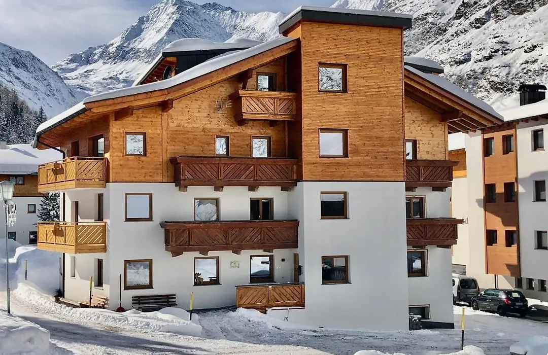Garni-Hotel Wiesental-1