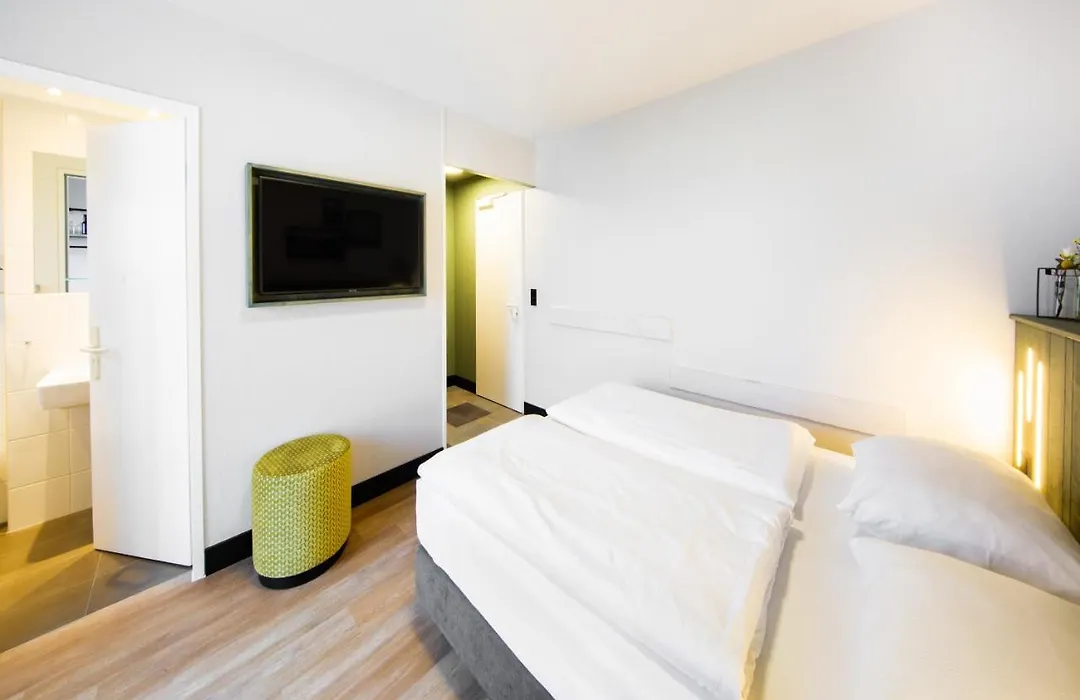 Fjord Hotel Berlin-1