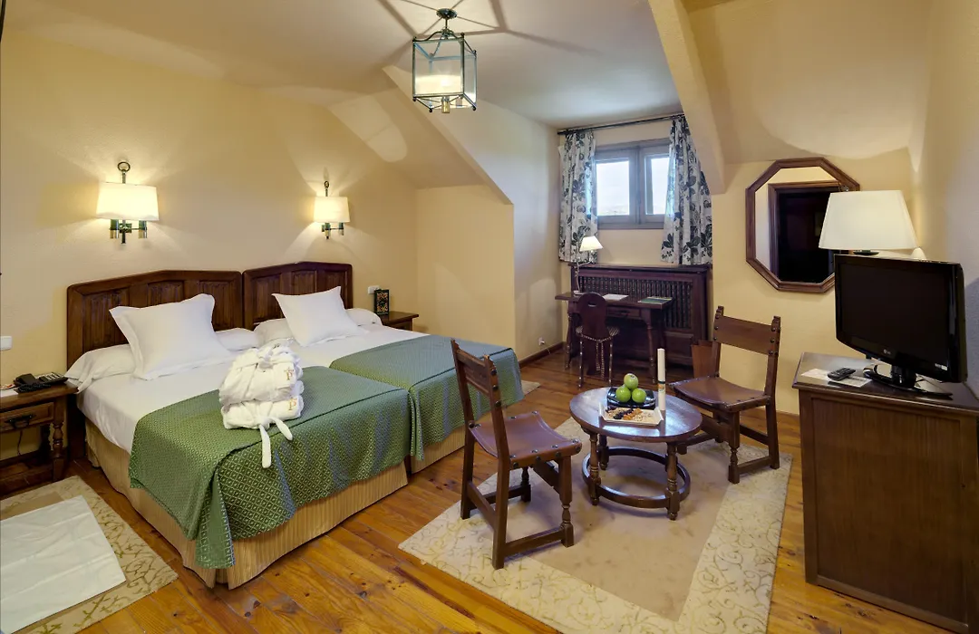 Parador de Cervera de Pisuerga-1