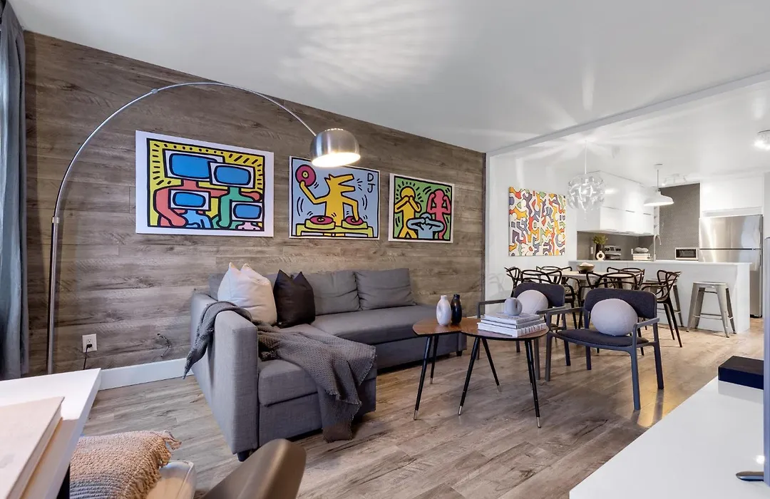 Liv Mtl Urban Spacious Group Suites Near Downtown Montreal-1