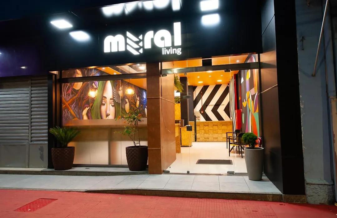 Mural Living Hotel Manaus-1