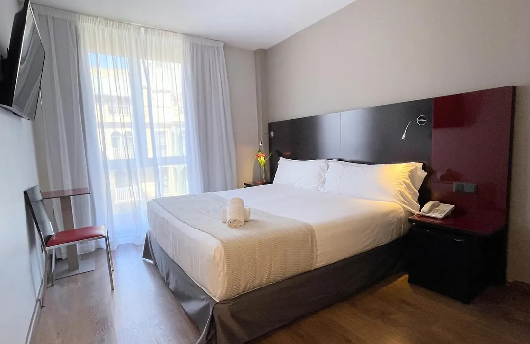 Sm Hotel Sant Antoni-1
