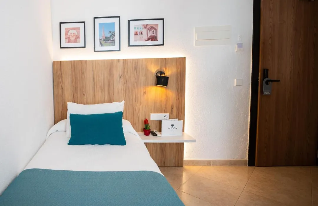 Alfons Hotel-1