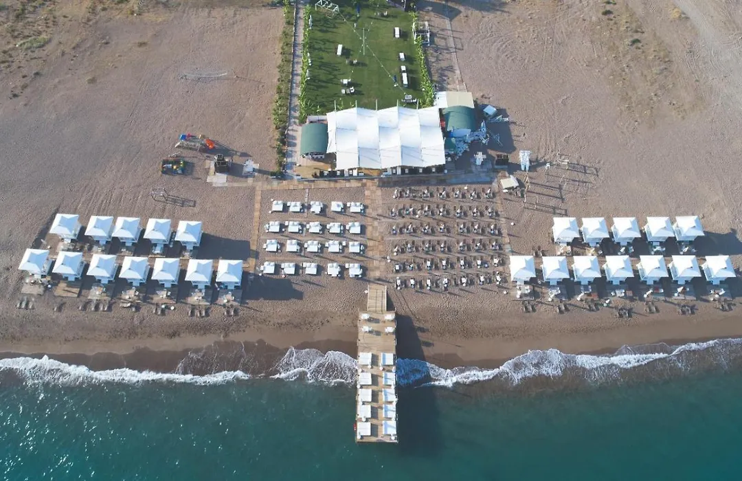Gardenya Lara Suit Hotel-1