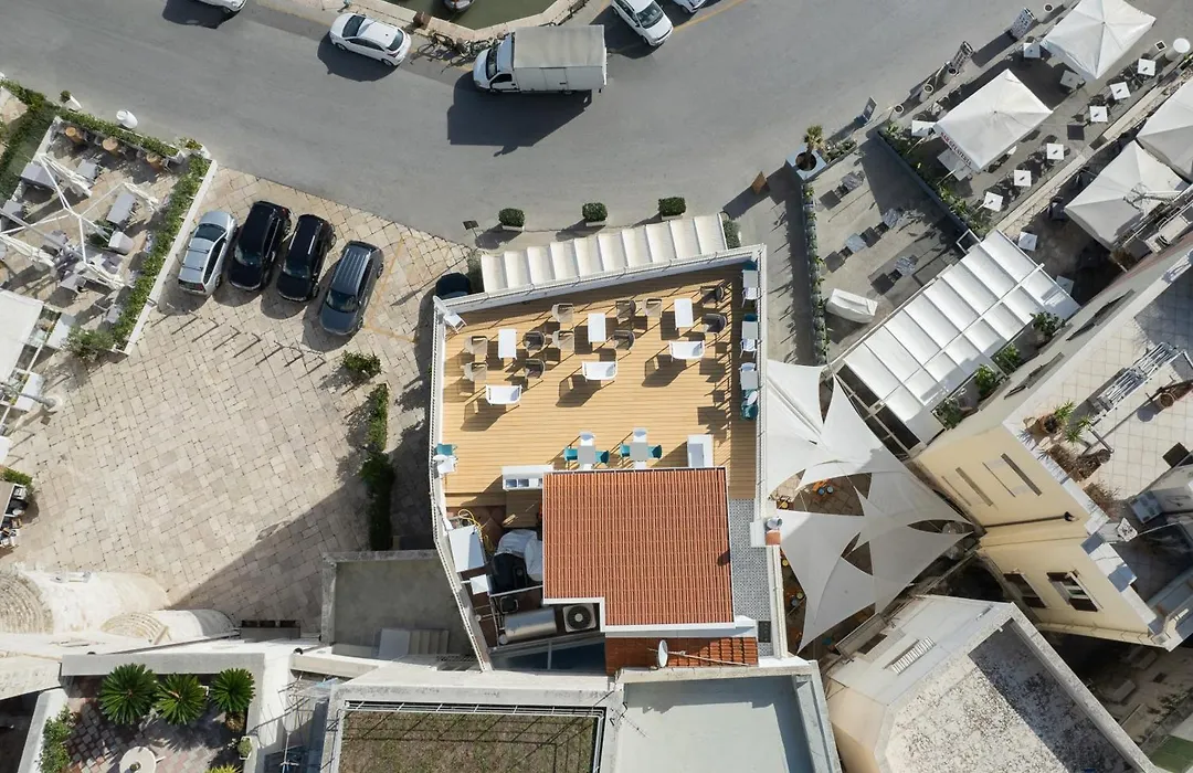 La Banchina Luxury Suites-1
