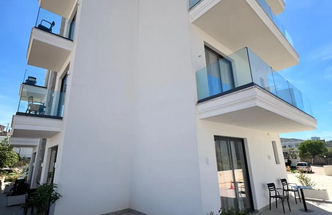 Poseidon Premium Hotel Ksamil-1