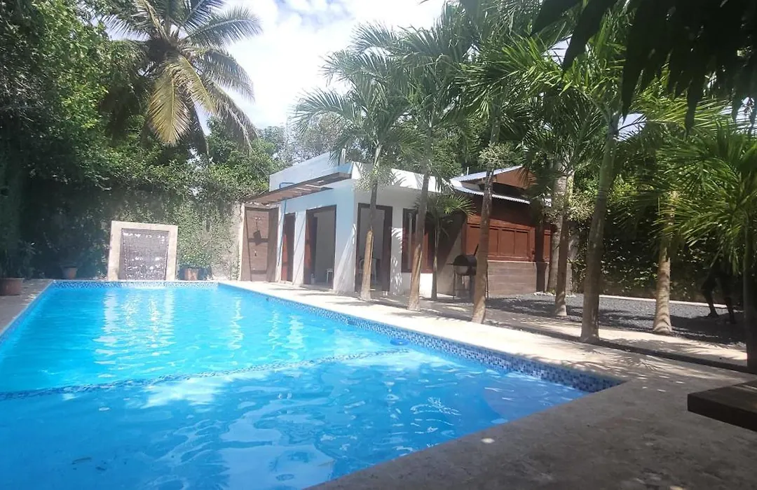 Green Oasis Hotel-1