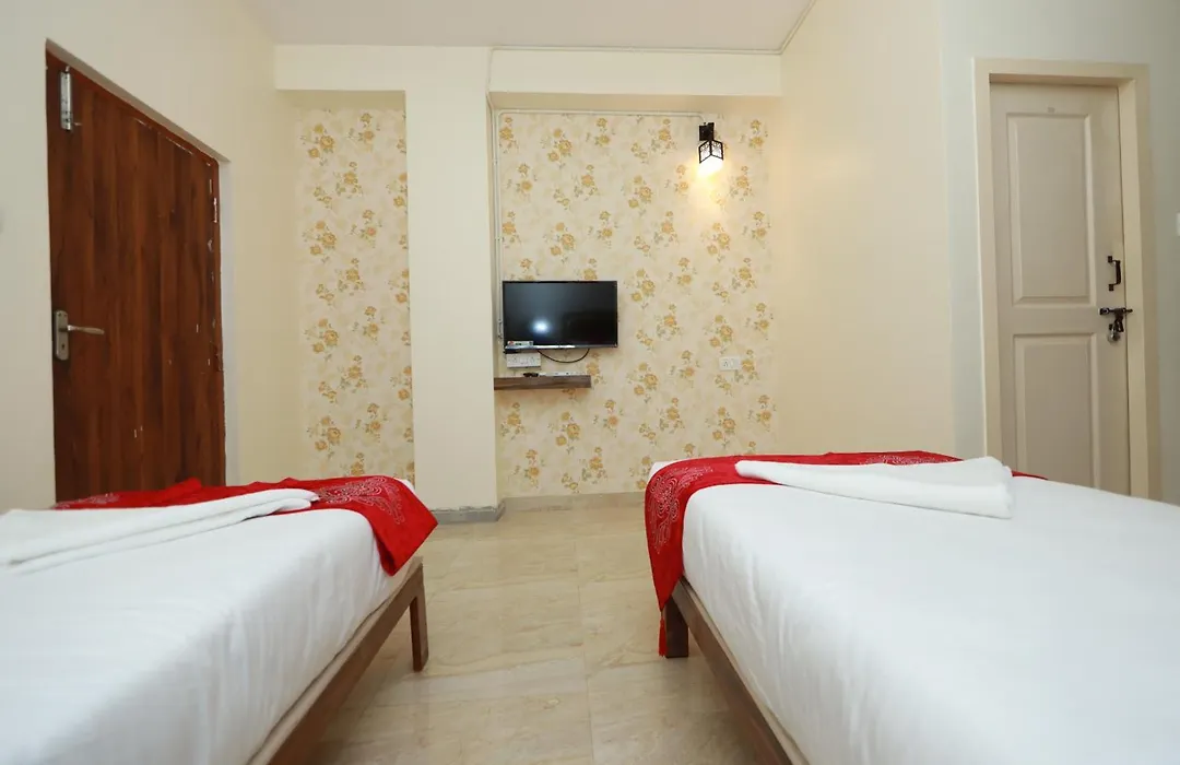 Hotel Amulya Relax Inn-1