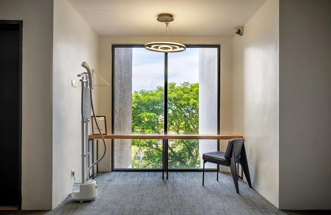 T+ Premium Hotel-1