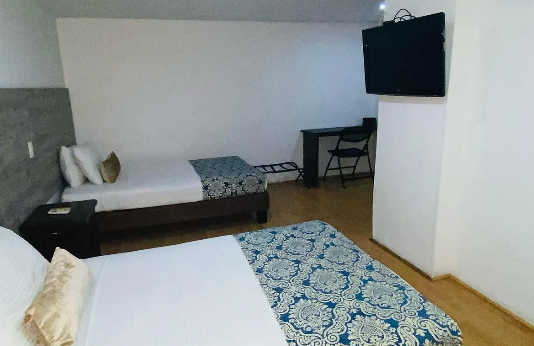 Hotel Metropolis Plaza Cali-1