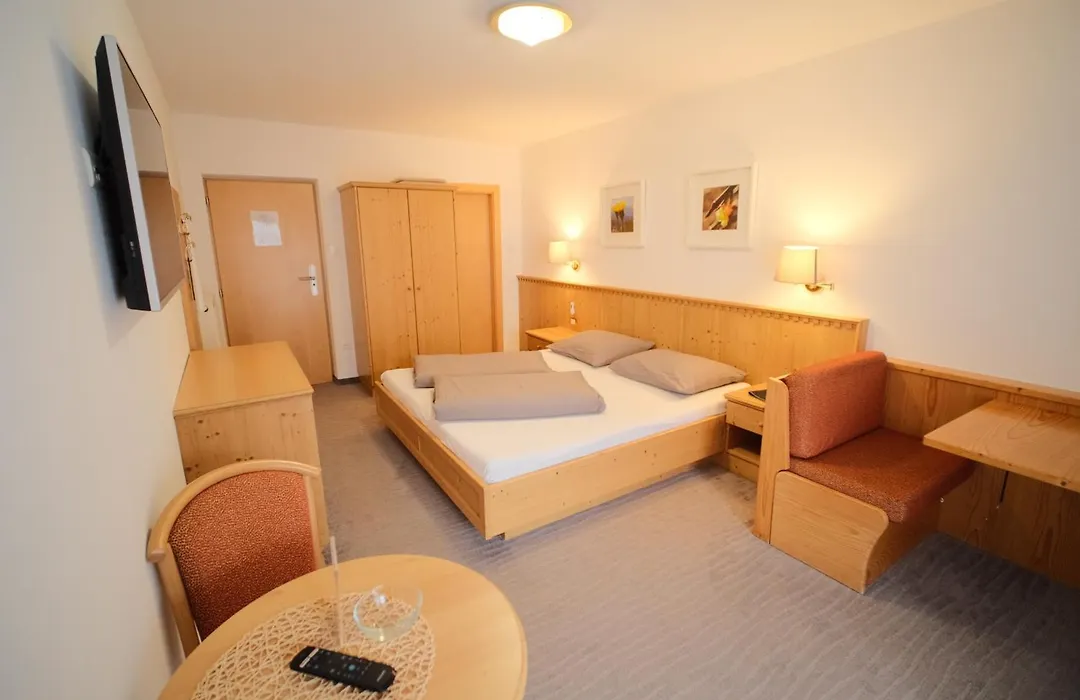 Alpshotel Bergland-1