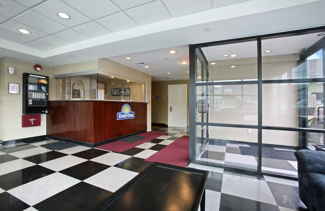 Days Inn Bronx-1
