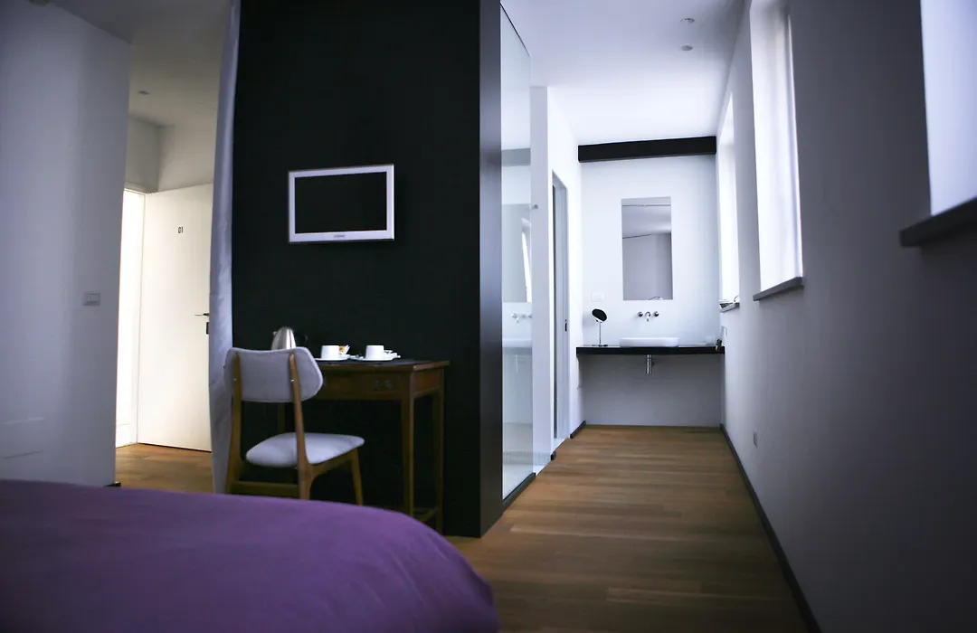 Mxp Rooms Guest House-1