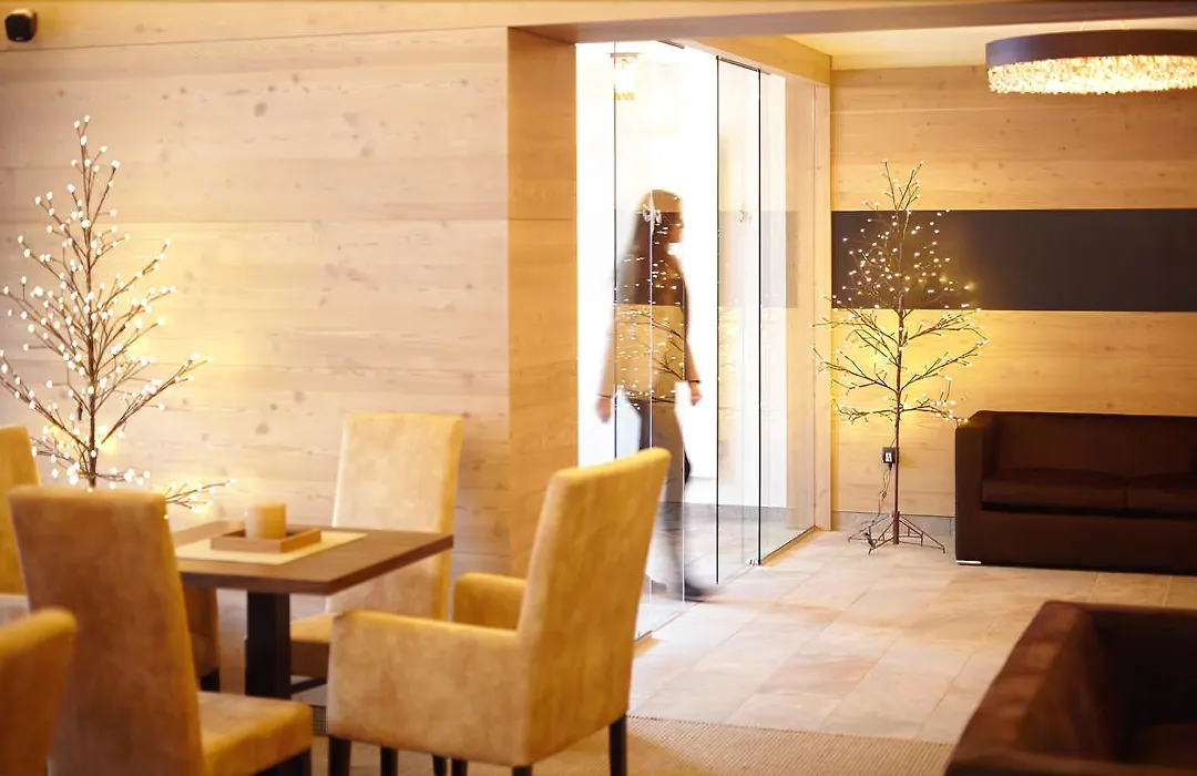 ArtHotel Anterleghes - Gardenahotels-1