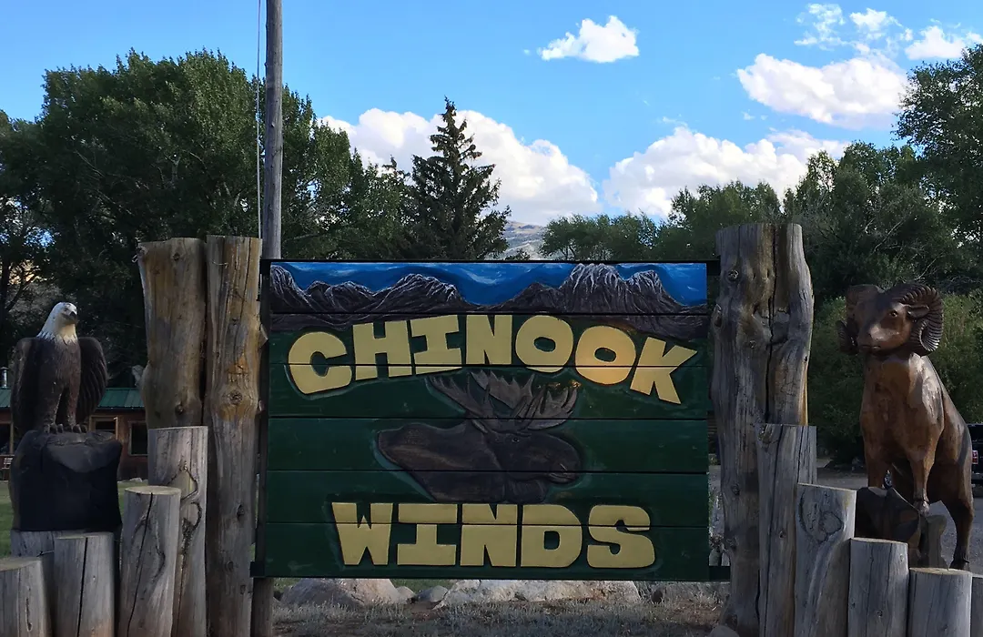 Chinook Winds Motel-1
