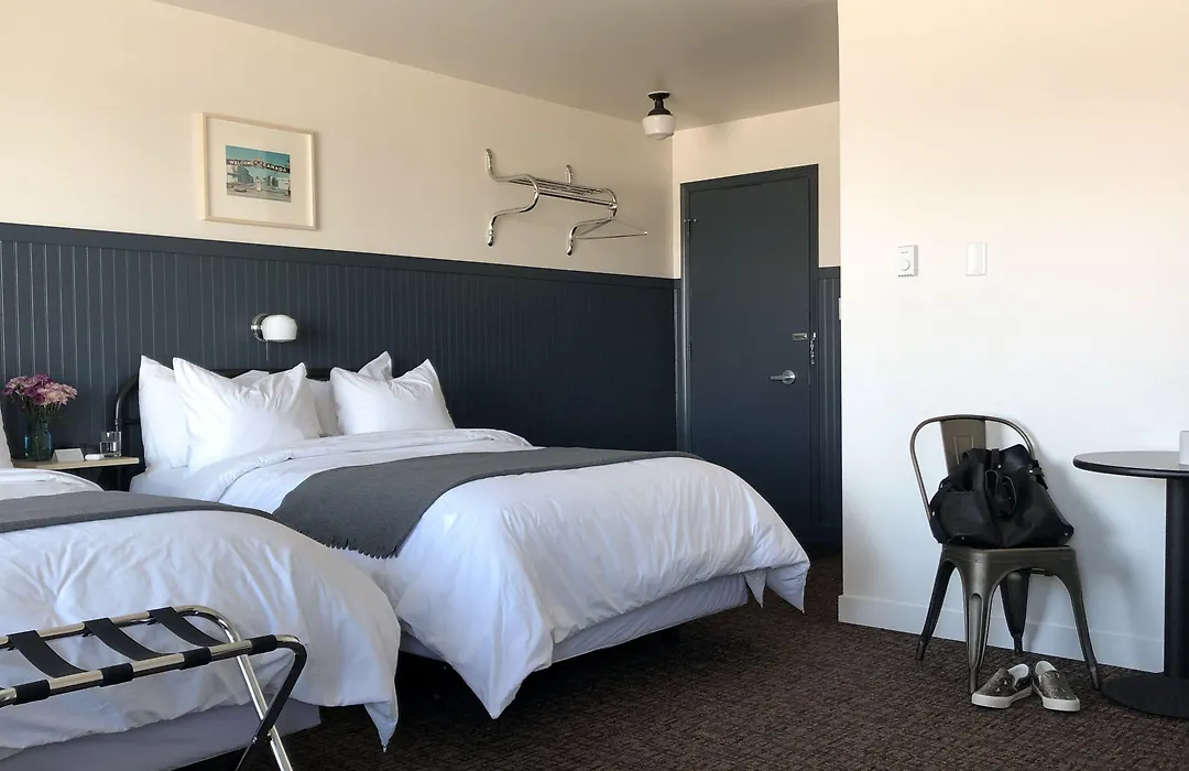 The Bayview Motel - Fort Frances, On - Lakeside Motel-1