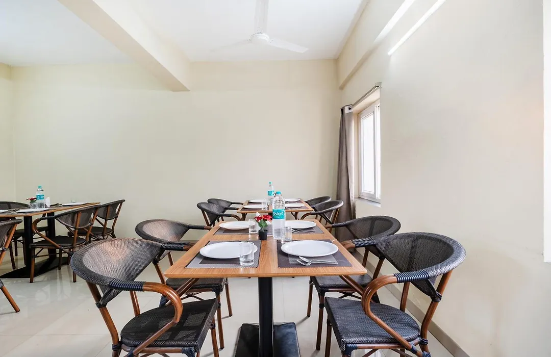 Destino By Monday Hotels Gachibowli-1