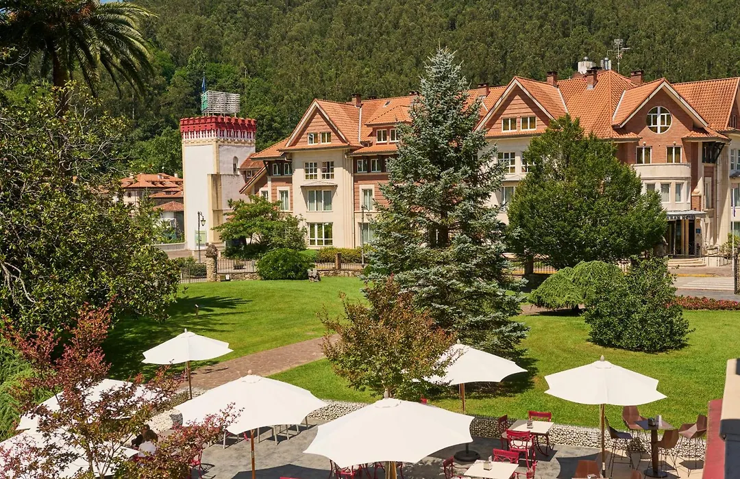 Gran Hotel Balneario De Puente Viesgo-1