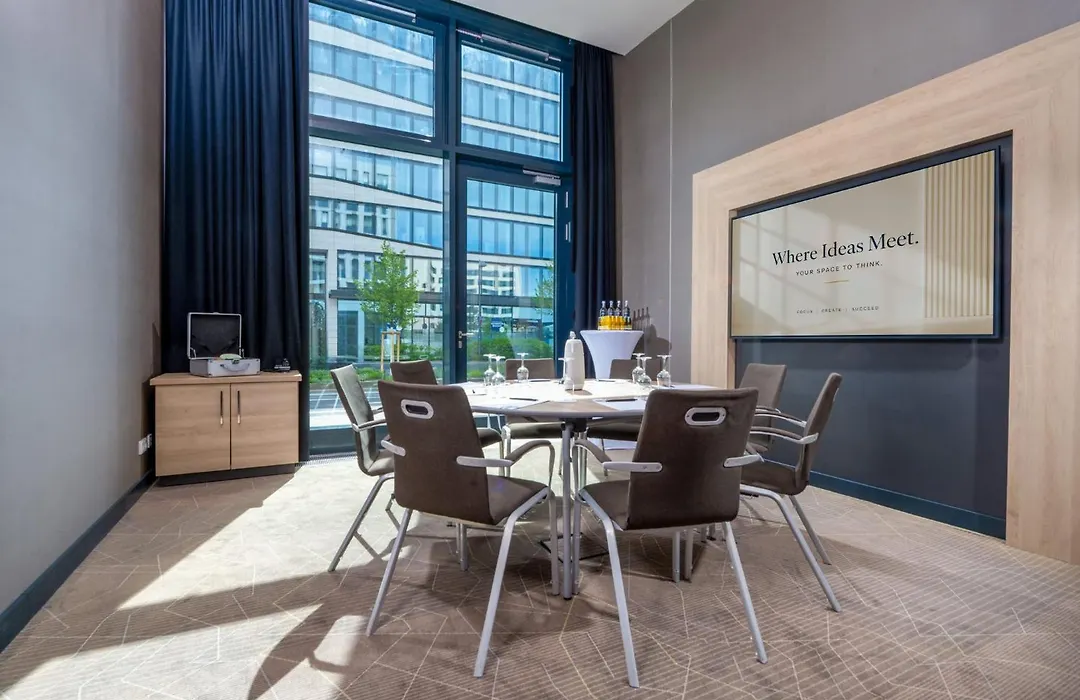 Holiday Inn Frankfurt Airport By Ihg-1
