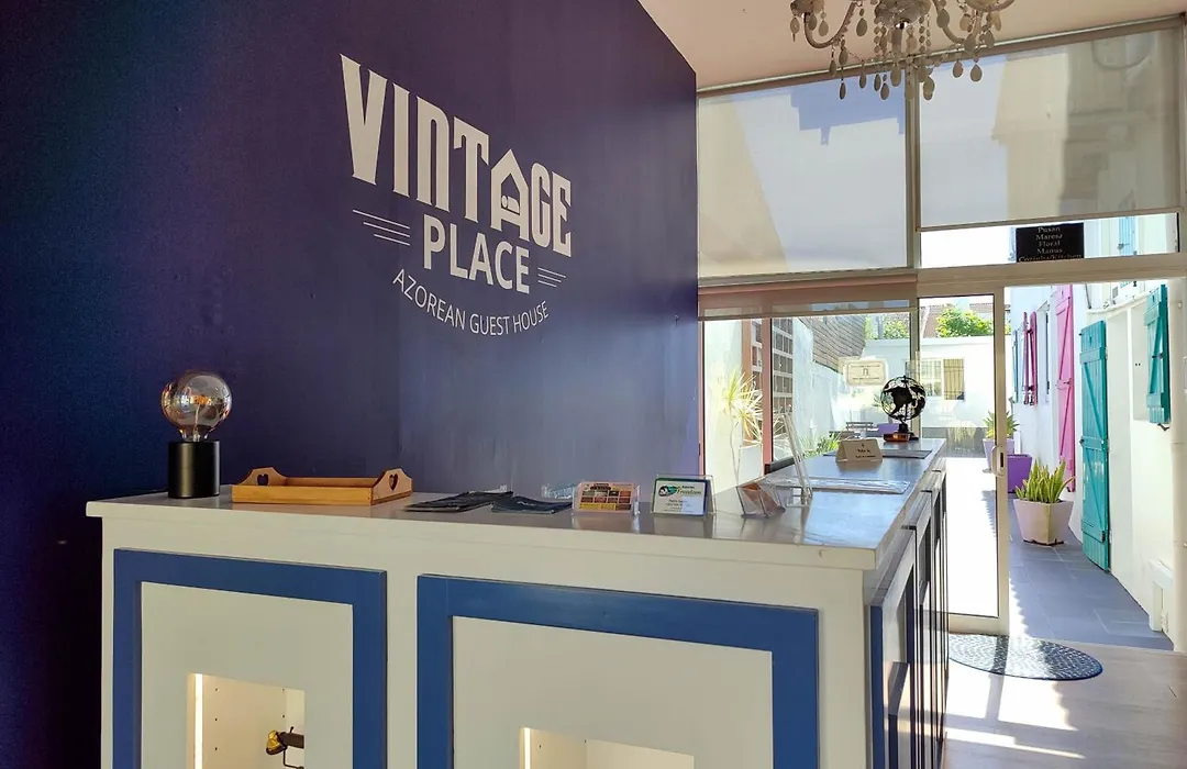 Vintage Place - Azorean Guest House-1