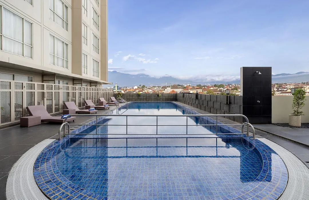 Atria Hotel Malang-1