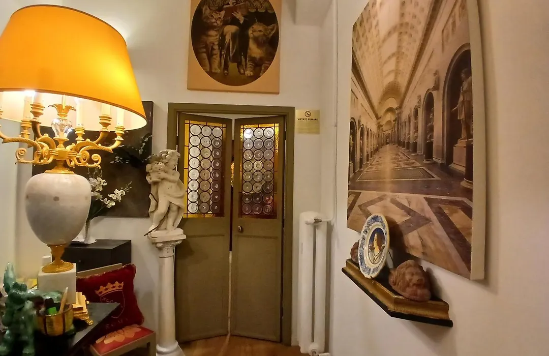 Excellent Trinity Rooms-1