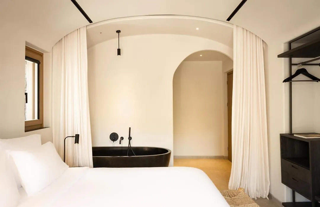 Radisson Blu Zaffron Resort, Santorini (Adults Only)-1