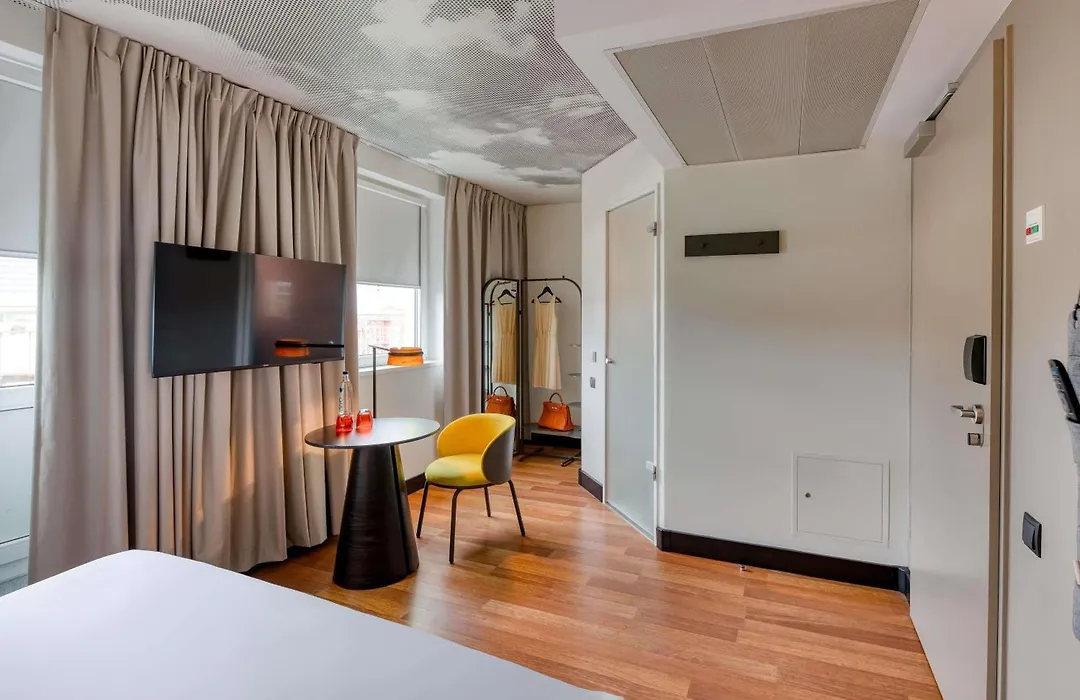 Ibis Berlin Kurfuerstendamm-1