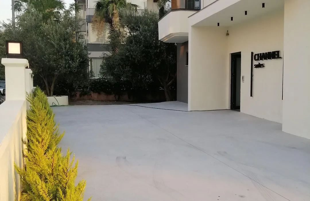 Channel Suites-1
