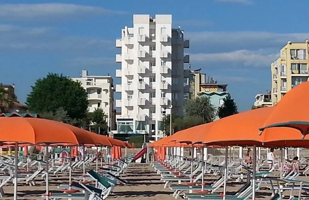 Hotel Aristeo Rimini fronte mare-1