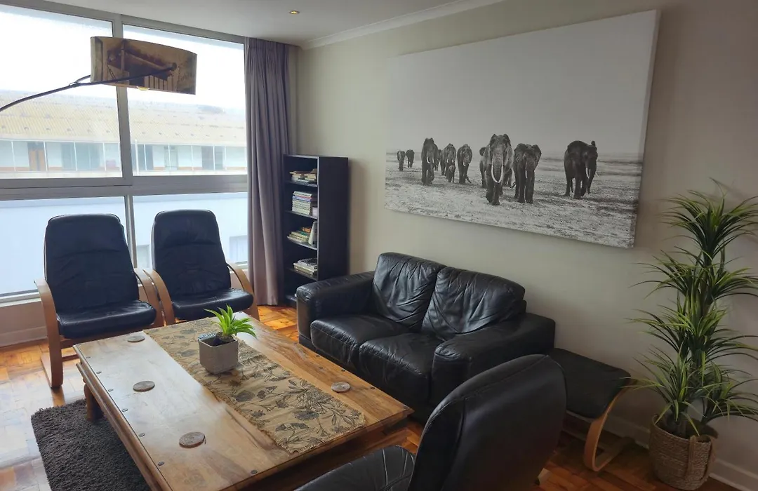 Admirals Lodge Guest House And Brightways Self Catering Apartments-1