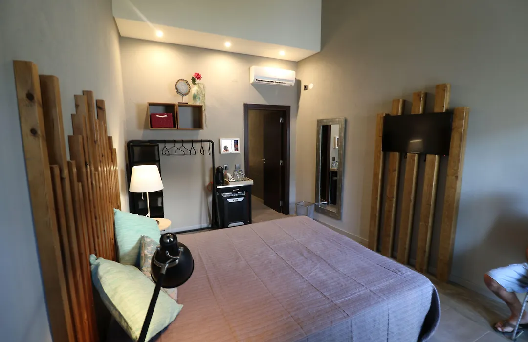 Lost&Found - Guesthouse&Suites-1